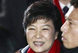Güney Kore'de ilk kadın başkan