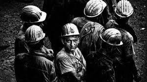 Soma Faciası'nda Hayatını Kaybeden Madenciler 6. Yılda Yeniden Rahmetle  Anıldı | Körfez Gazetesi