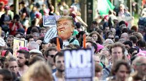 Brüksel'de Trump'a protesto - Yeni Şafak