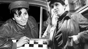 Türk sinemasının ilk kadın oyuncularındandı... Yeşilçam'ın usta ismi Sezer  Sezin, vefatının 4. yılında anıldı