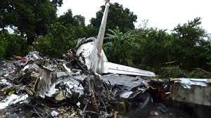 Güney Sudan'da yolcu uçağı düştü - Son dakika dünya haberleri